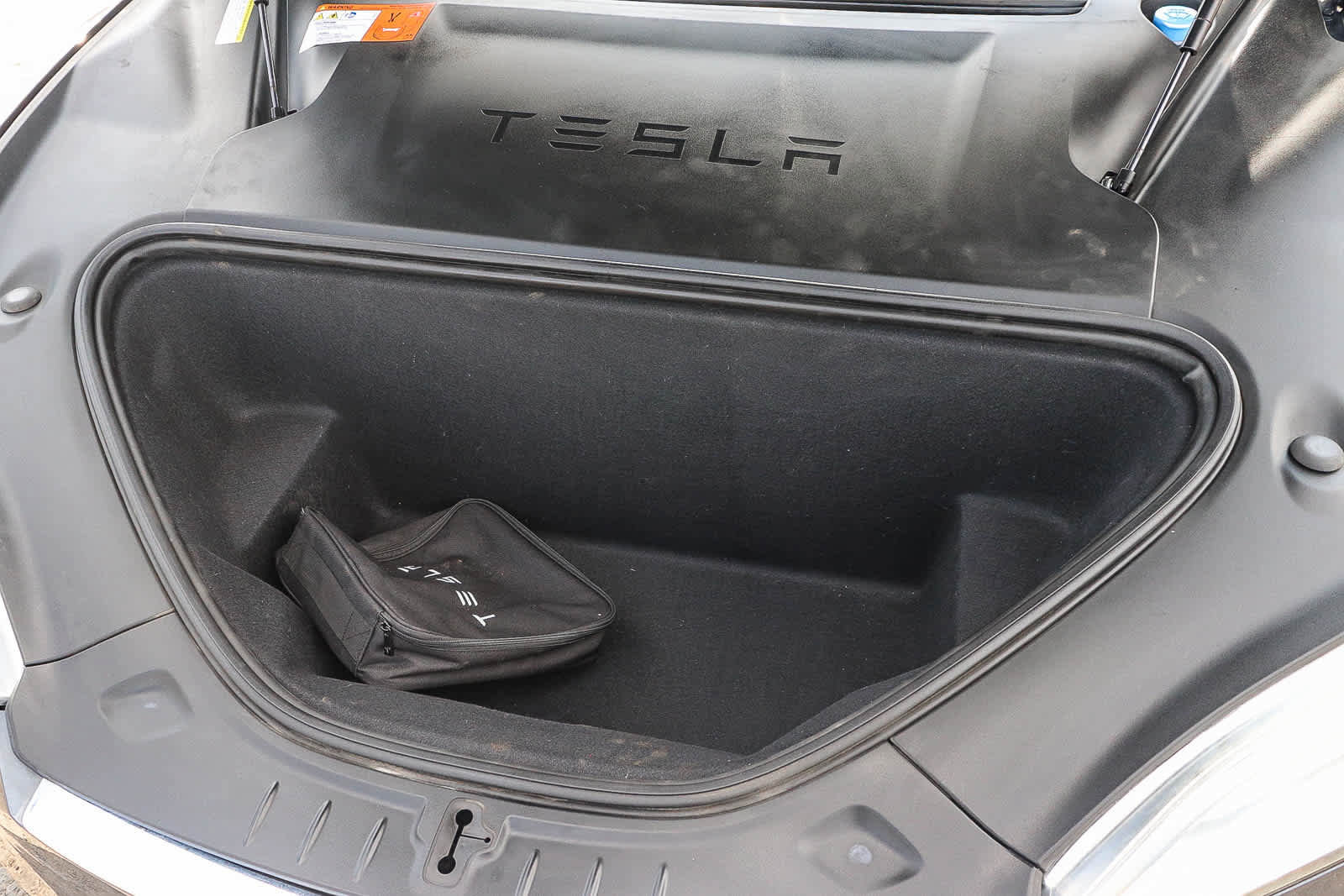 Used 2016 Tesla Model S 70D image 29