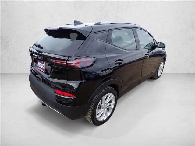 Used 2023 Chevrolet Bolt EUV LT w/ Comfort Package image 4