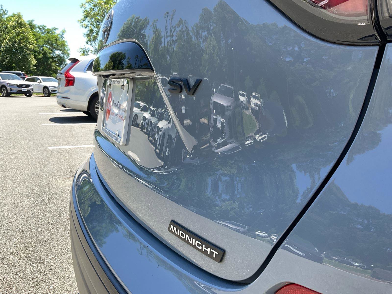 Used 2023 Nissan Murano SV w/ SV Midnight Edition Package FWD image 17