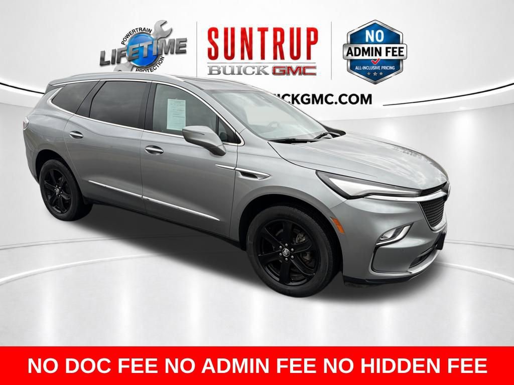 Used 2024 Buick Enclave Essence w/ Experience Buick Package AWD/4WD image 9