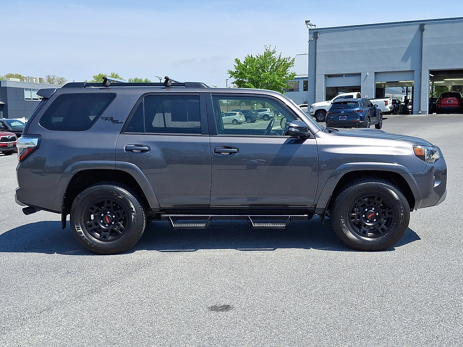 Certified 2023 Toyota 4Runner TRD Off-Road Premium w/ Off Road Premium Plus Package AWD/4WD image 8