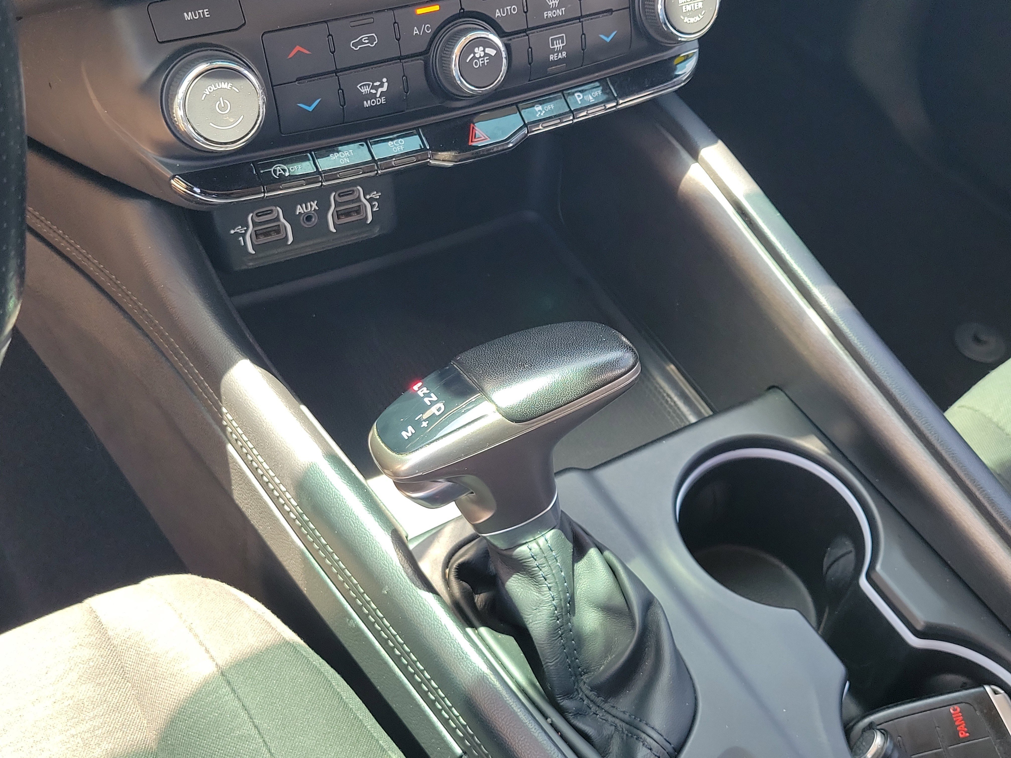 Used 2022 Dodge Durango SXT RWD image 28