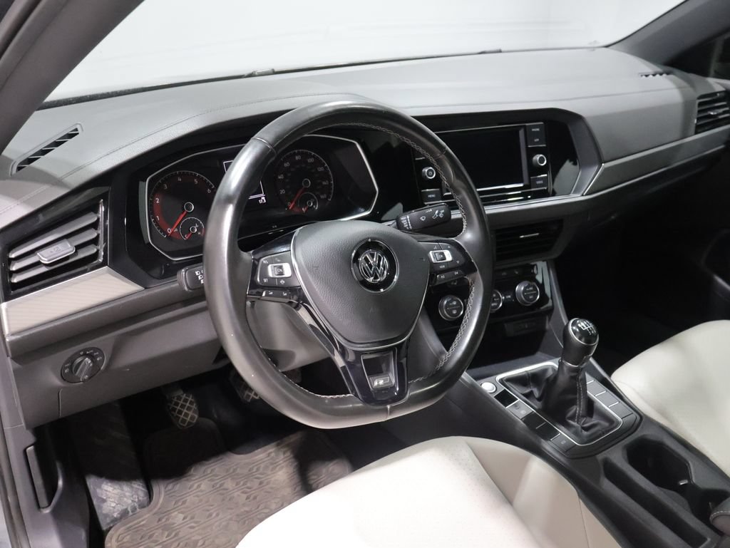Used 2020 Volkswagen Jetta R-Line w/ R-Line Cold Weather Package FWD image 15
