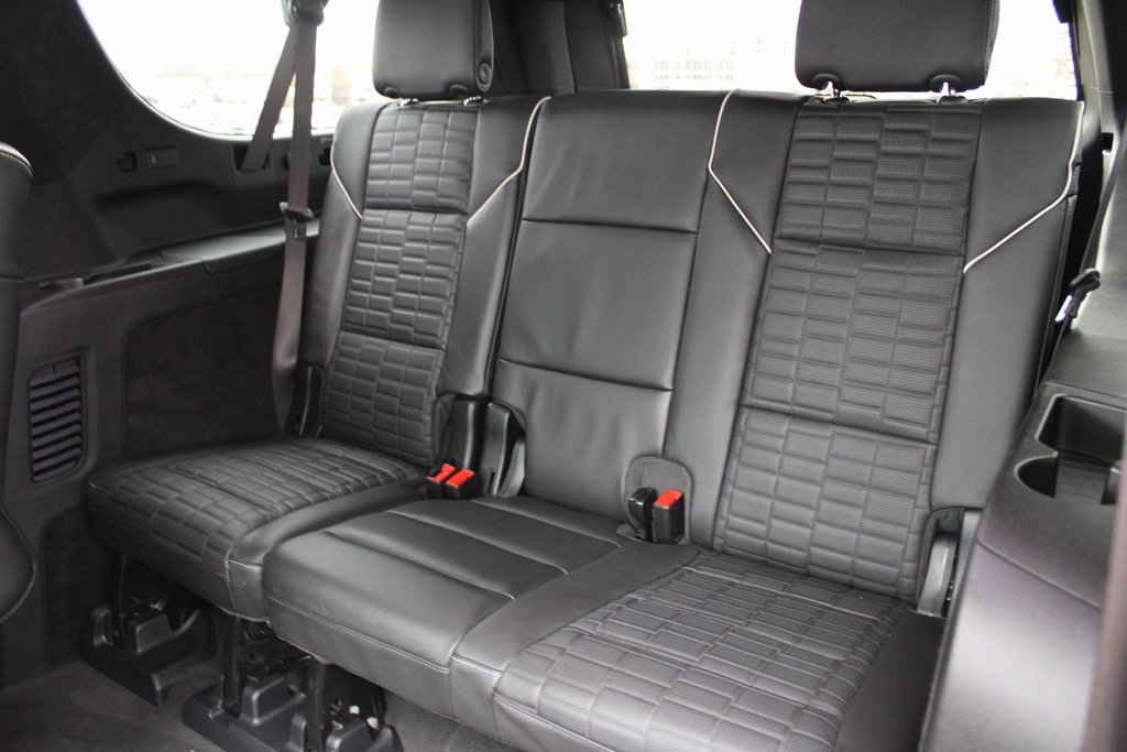 Used 2025 Cadillac Escalade ESV Sport Platinum w/ LPO, ONYX Package image 25