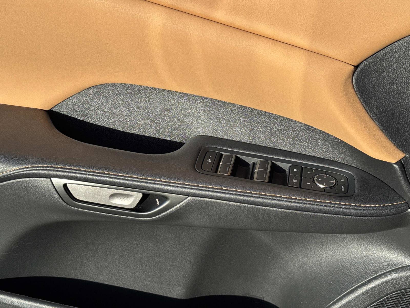 Certified 2025 Lexus RX 350 FWD image 19