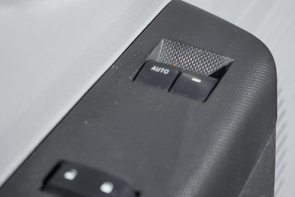 Used 2012 Ford F550 2WD Regular Cab Super Duty w/ PWR Equipment Group image 18