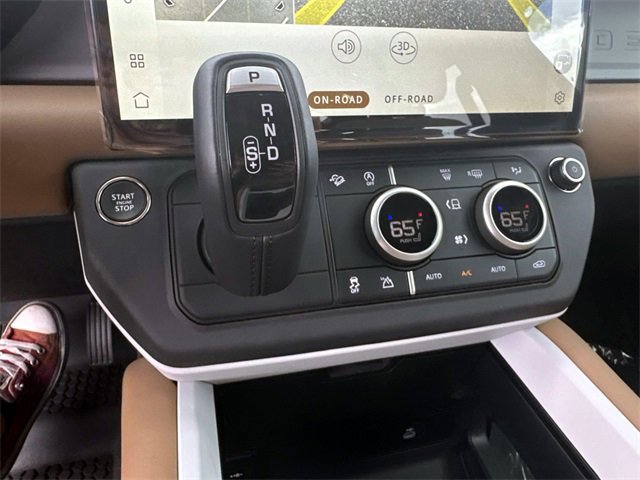 New 2026 Land Rover Defender 110 S image 23