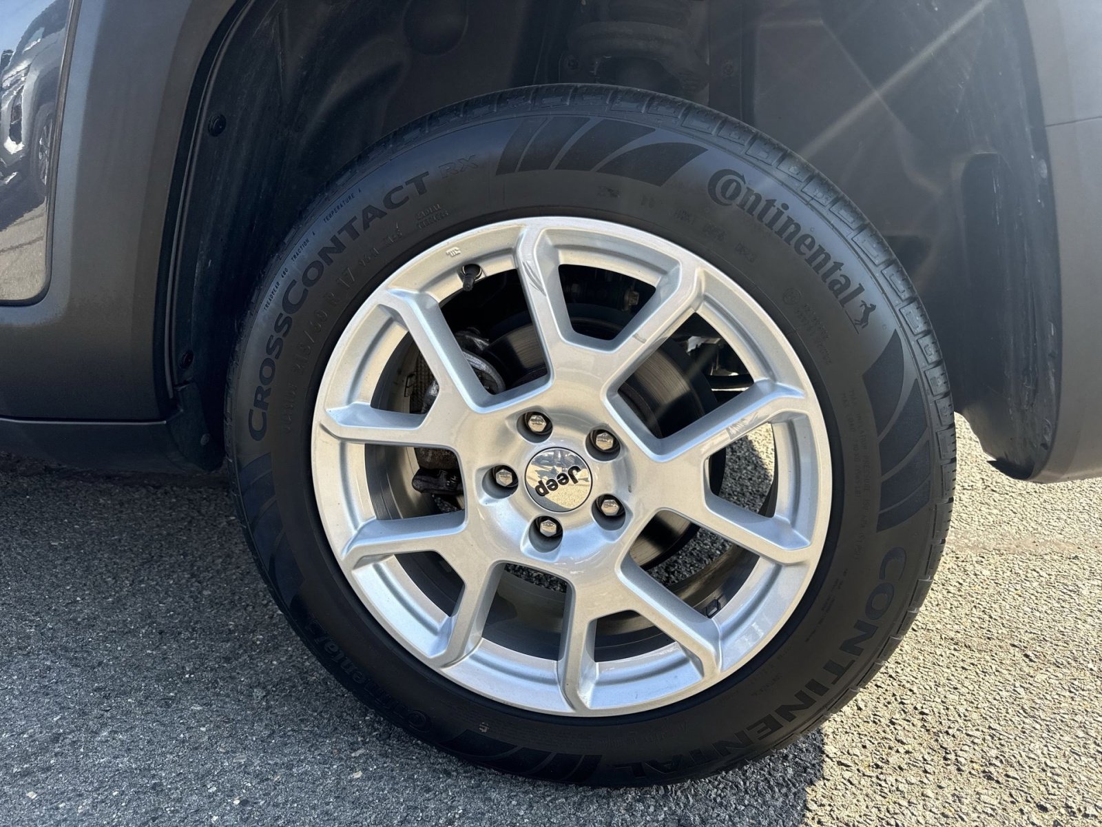 Used 2023 Jeep Renegade Latitude w/ Sun/Sound Group image 12