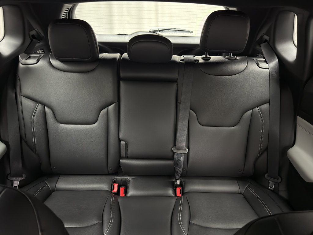 New 2026 Jeep Compass Limited image 13