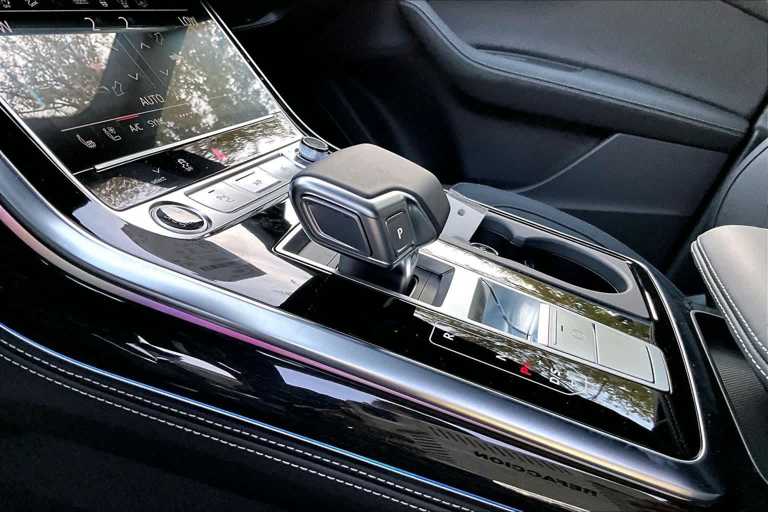 New 2027 Audi Q8 Prestige AWD/4WD image 7
