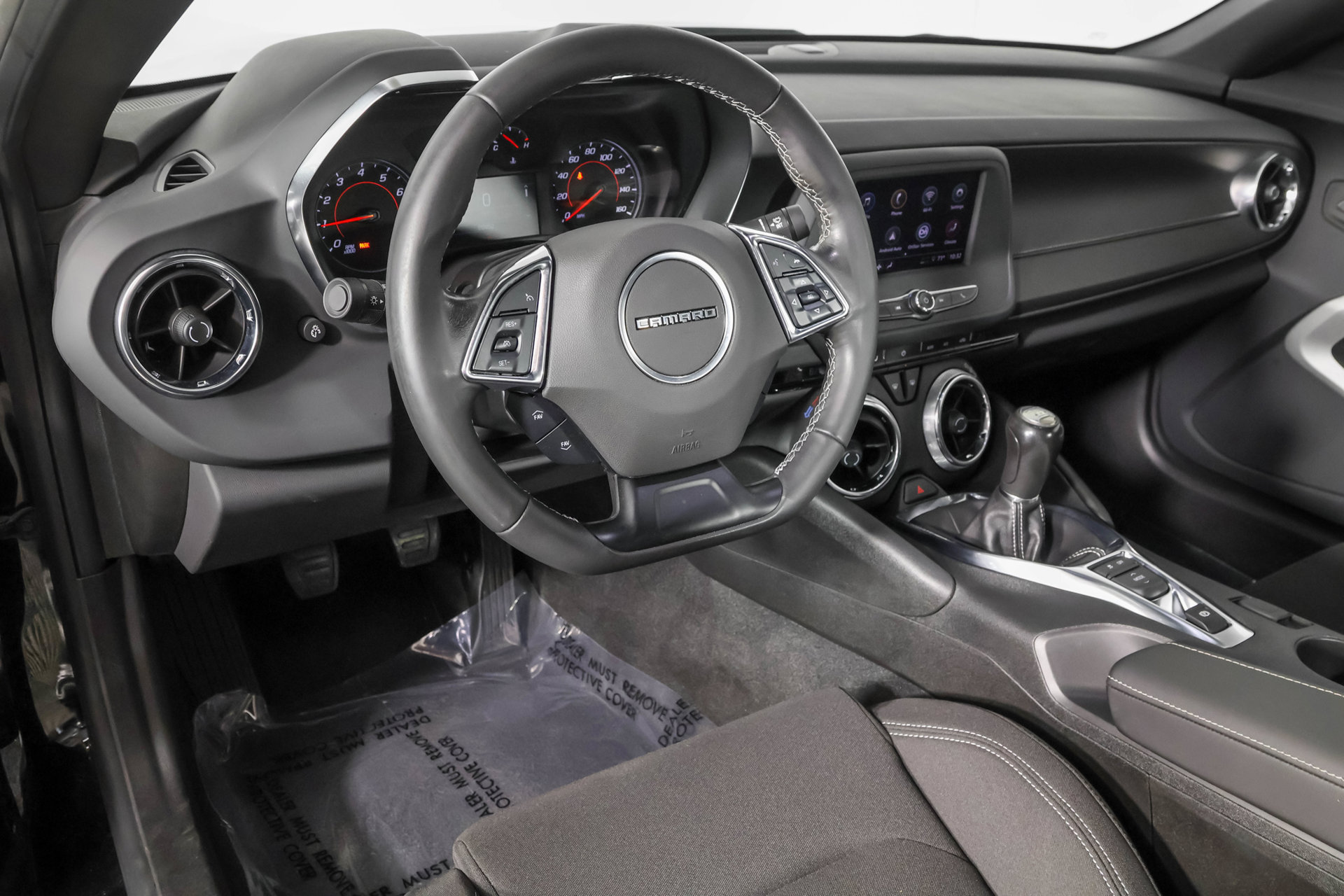 Used 2023 Chevrolet Camaro LT RWD image 5