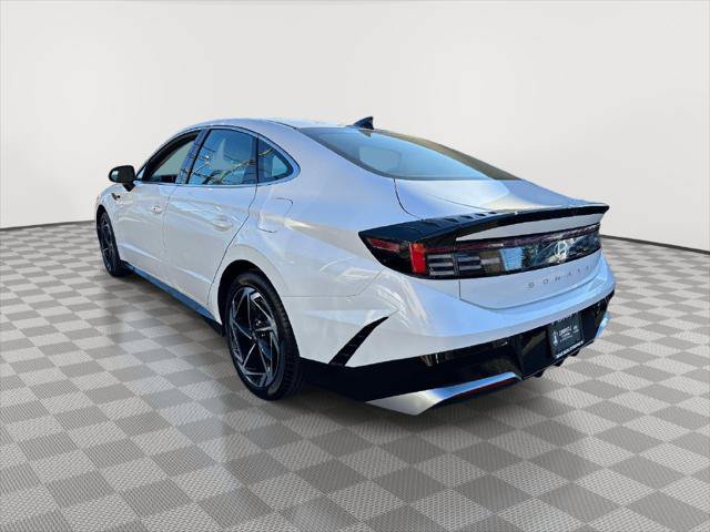 Certified 2026 Hyundai Sonata SEL FWD image 4