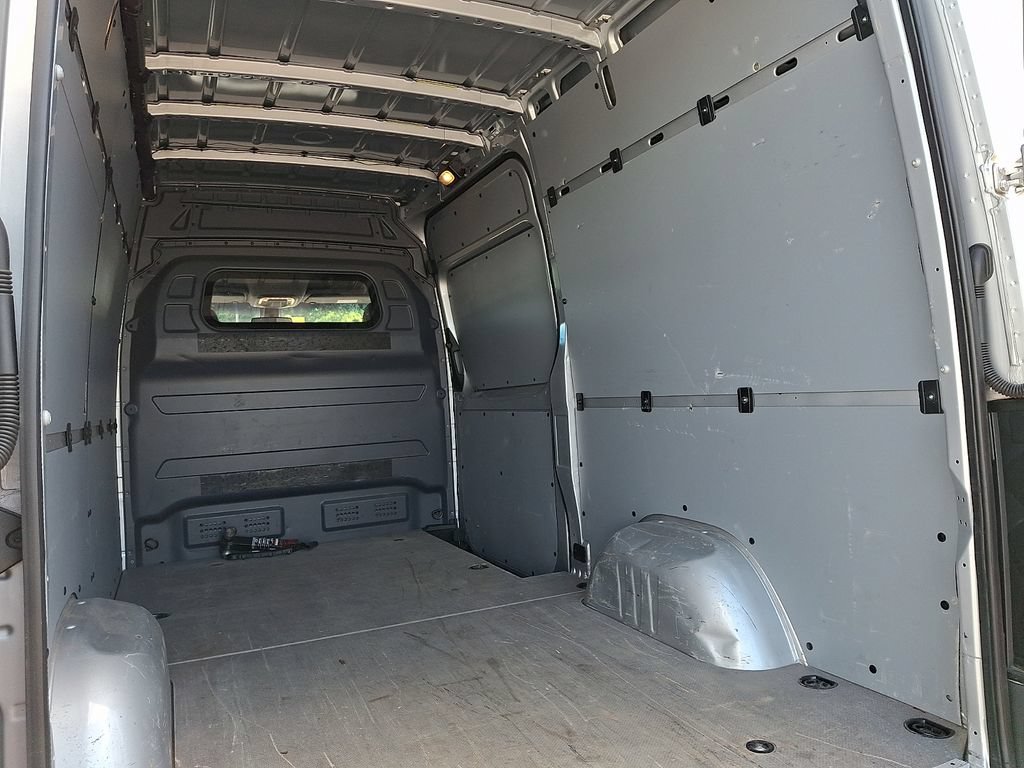 Used 2021 Mercedes-Benz Sprinter 2500 w/ Driver Convenience Package image 28