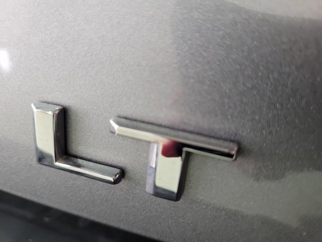 Used 2023 Chevrolet Colorado LT w/ LT Convenience Package III image 57