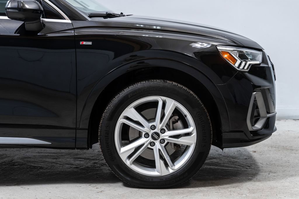 Used 2023 Audi Q3 2.0T Premium Plus w/ Premium Plus Package image 12