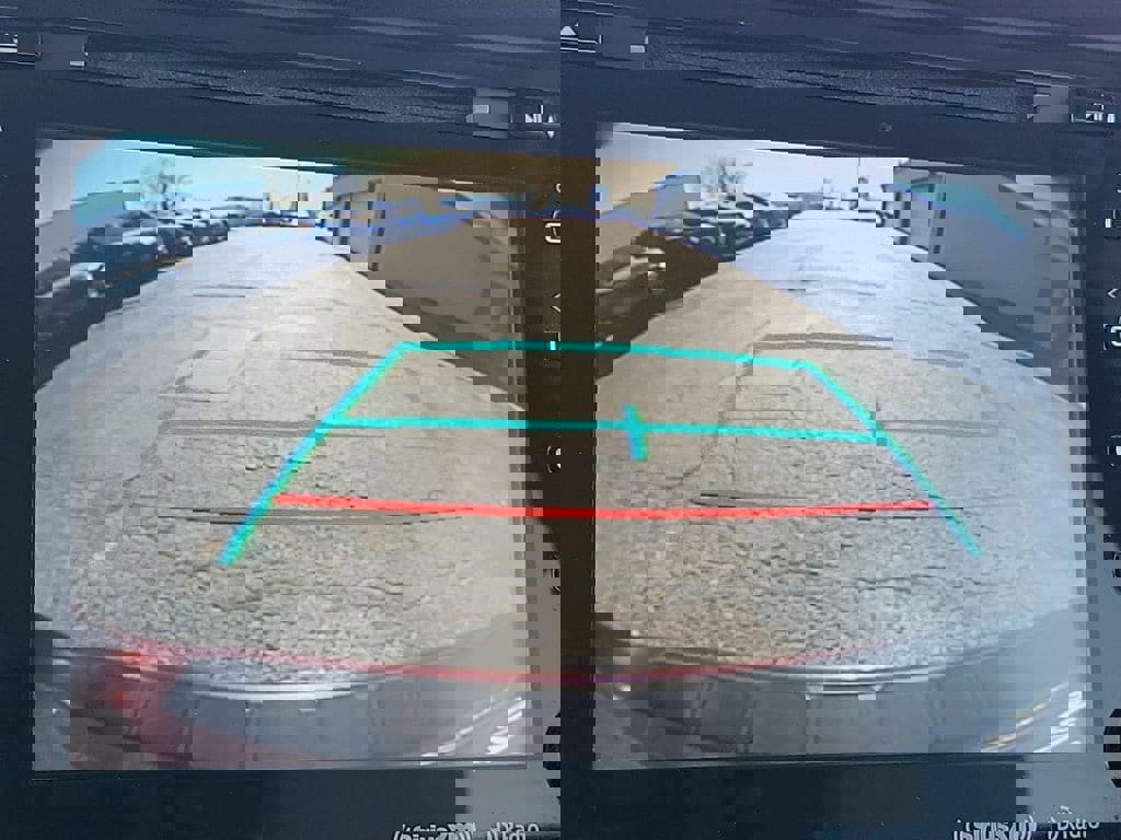 Used 2020 Toyota Sienna LE image 18