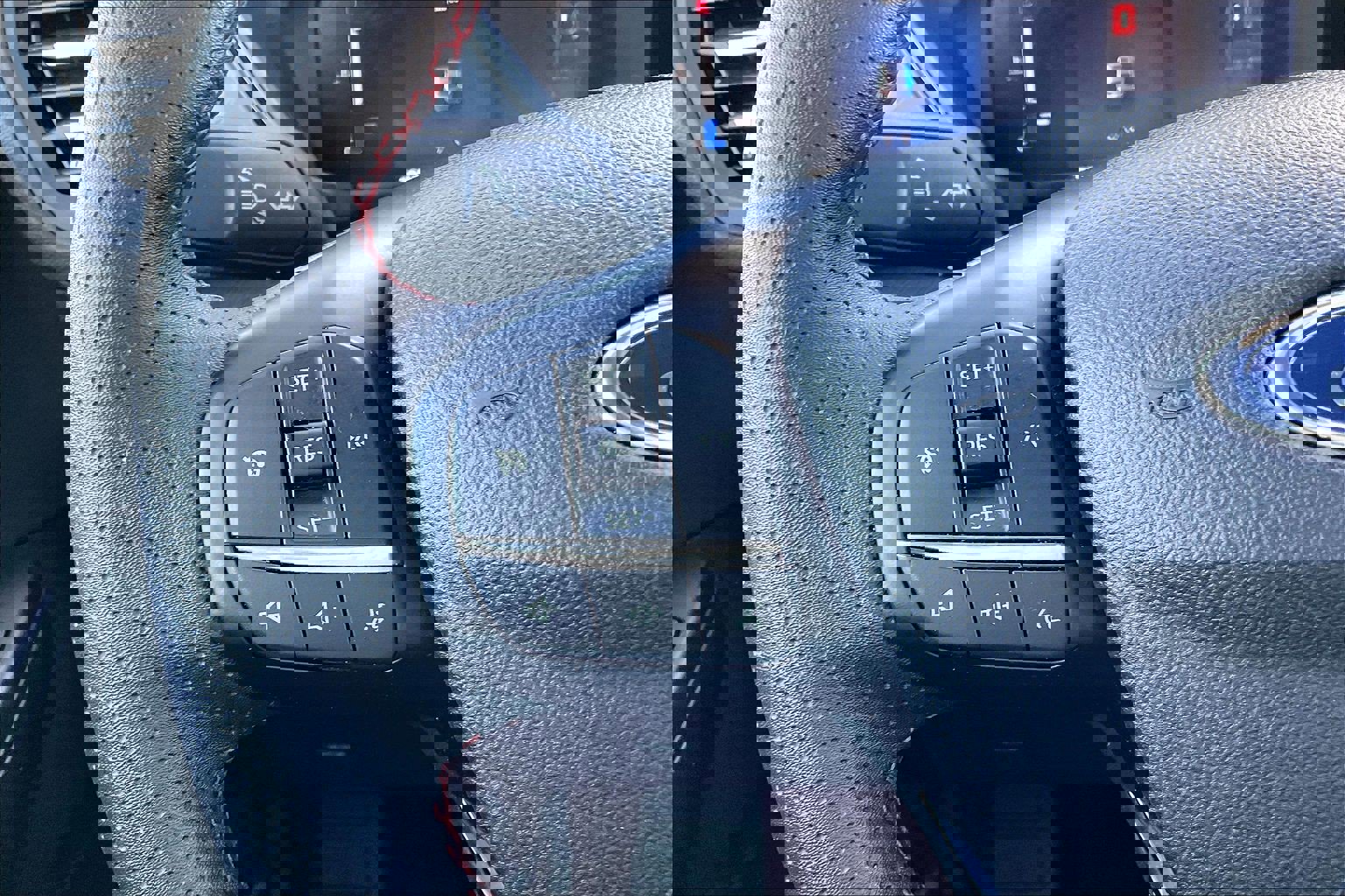 Used 2025 Ford Escape ST-Line image 16