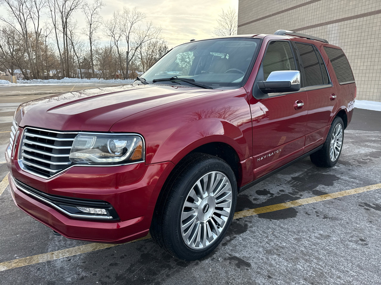 Used 2017 Lincoln Navigator Select