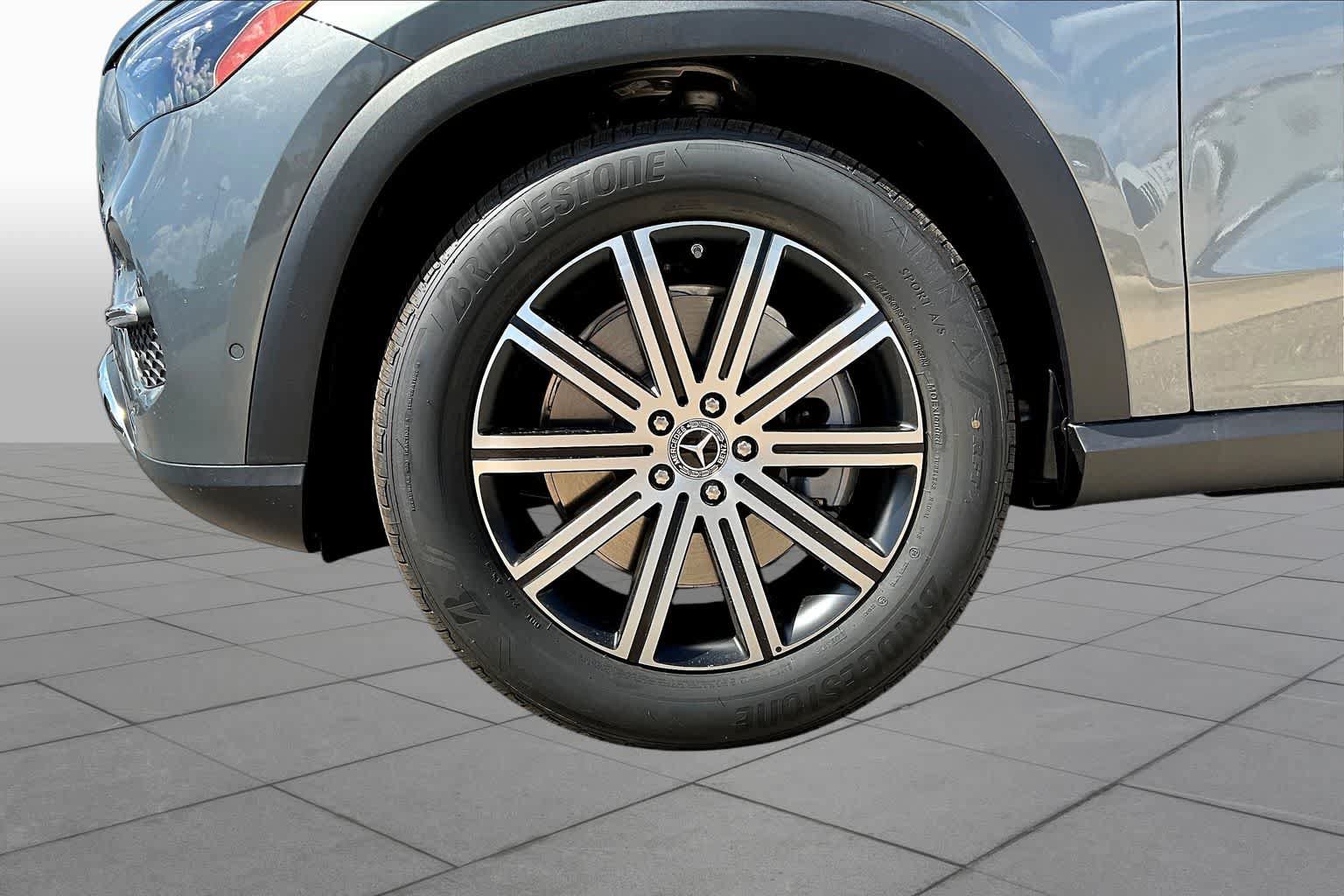 New 2026 Mercedes-Benz GLE 450e 4MATIC image 21