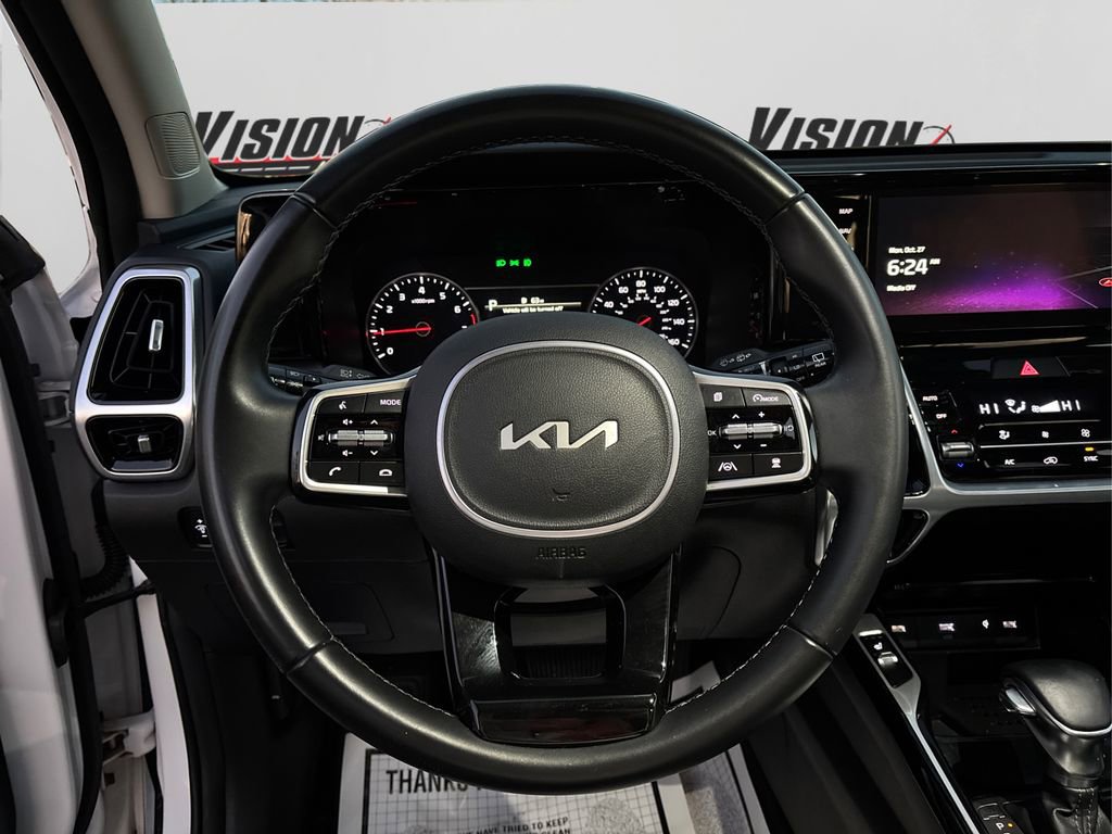 Certified 2022 Kia Sorento SX image 26