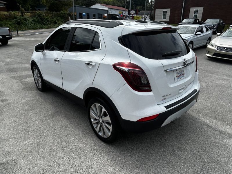 Used 2018 Buick Encore Preferred FWD image 3