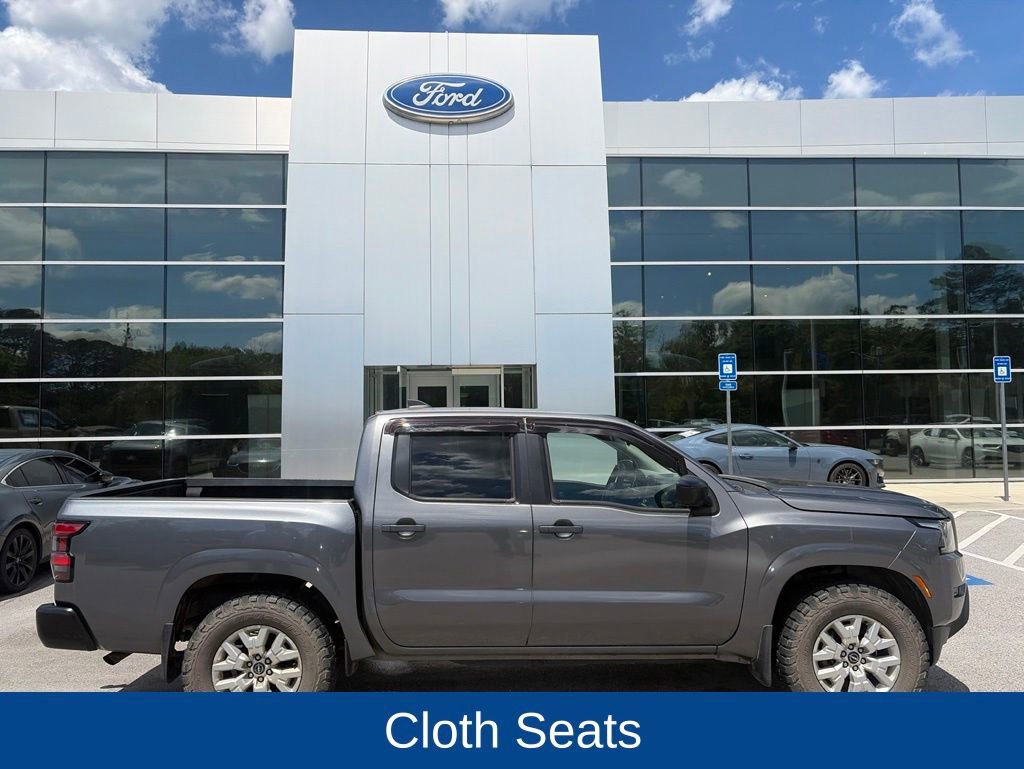 Used 2022 Nissan Frontier S w/ Technology Package AWD/4WD image 2