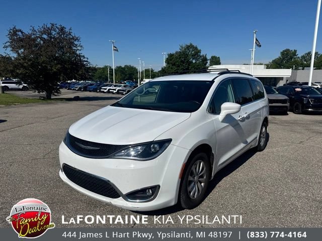 Used 2017 Chrysler Pacifica Touring-L