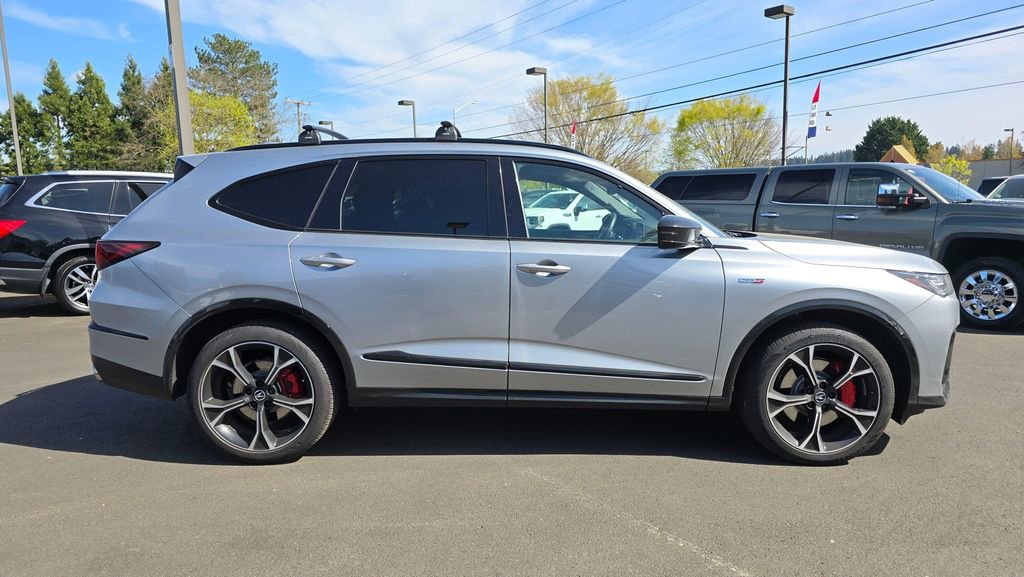 Used 2025 Acura MDX Type S image 2