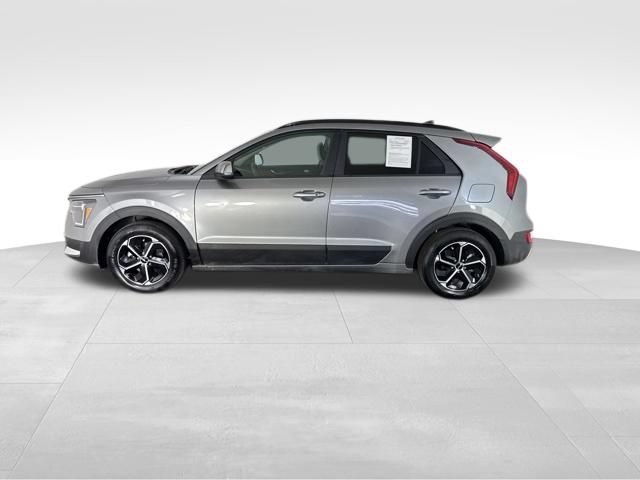 Certified 2025 Kia Niro EX FWD image 5