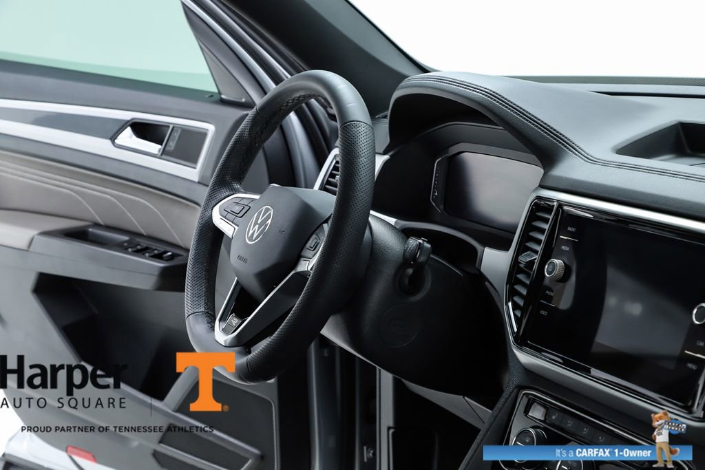 Used 2023 Volkswagen Atlas Cross Sport SEL R-Line image 74