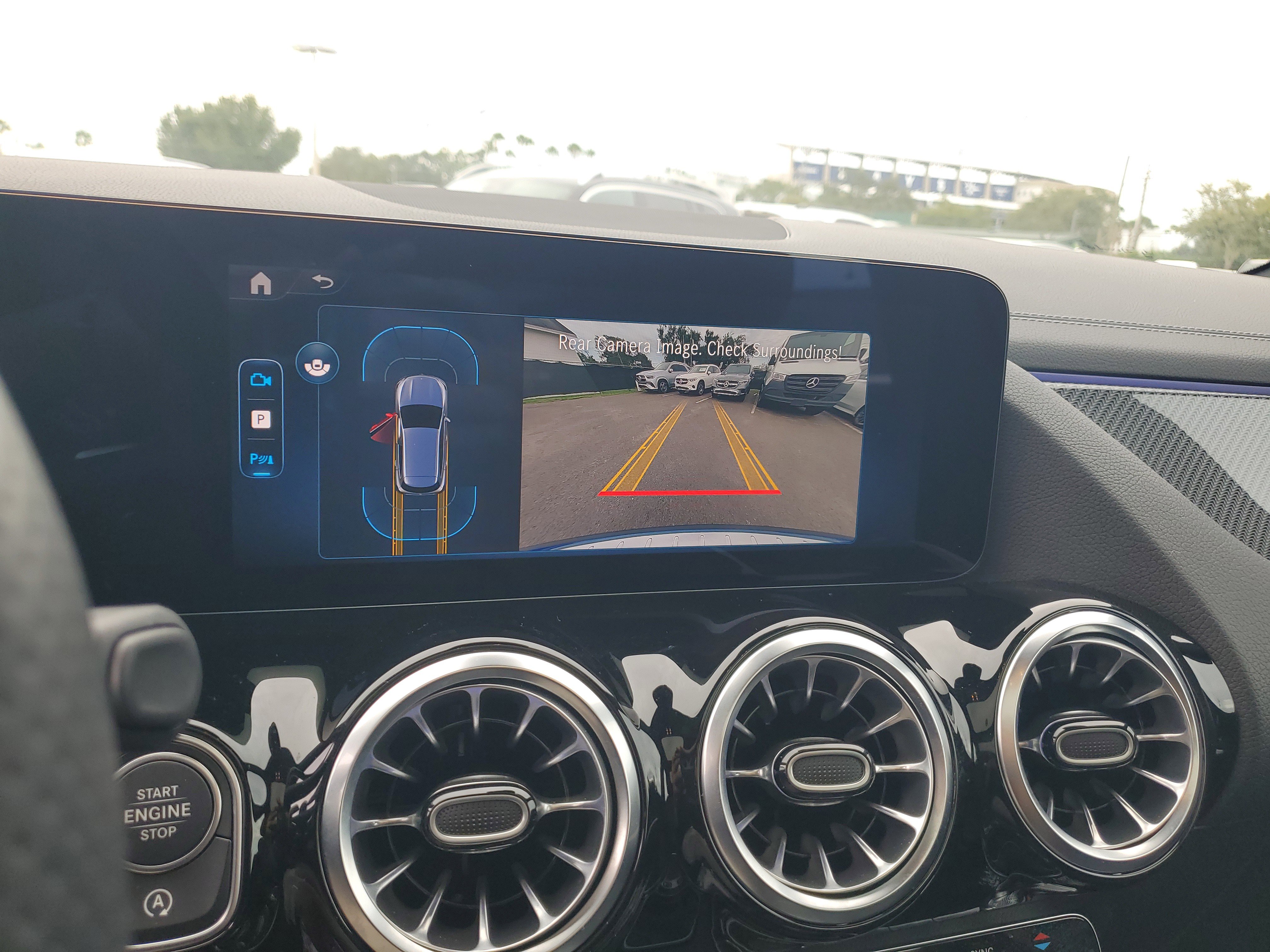 Certified 2025 Mercedes-Benz GLA 35 AMG 4MATIC image 27