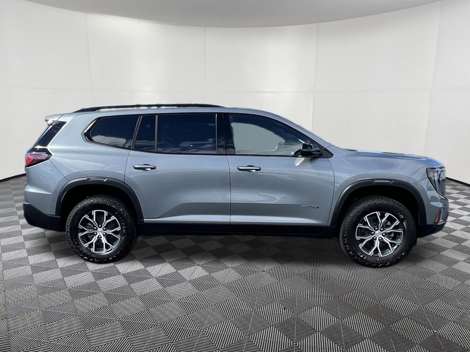 New 2026 GMC Acadia AT4 w/ Luxury Package AWD/4WD image 7