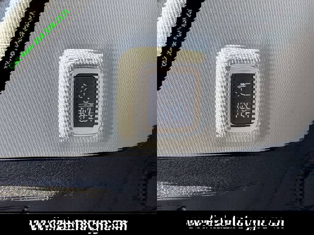 Used 2024 Jeep Grand Cherokee Limited image 15