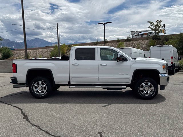 Used 2019 GMC Sierra 3500 SLT w/ Duramax Plus Package AWD/4WD image 7