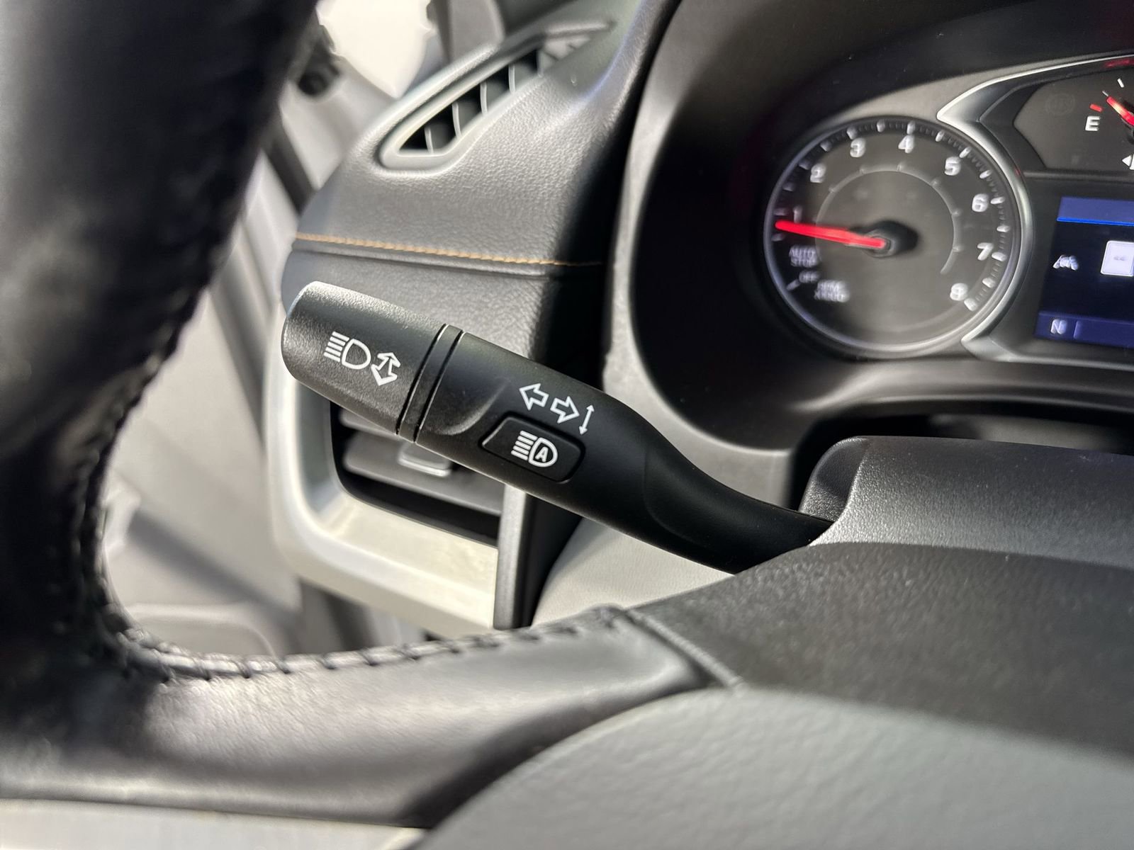 Used 2020 GMC Terrain SLT w/ Preferred Package image 16