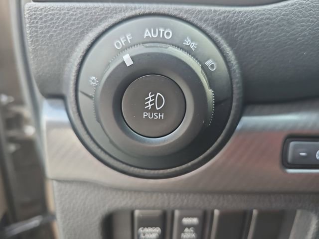 Used 2021 Nissan Titan PRO-4X w/ Pro-4x Convenience Package image 25