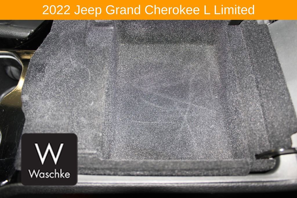 Used 2022 Jeep Grand Cherokee L Limited w/ Trailer Tow Group (B) image 40