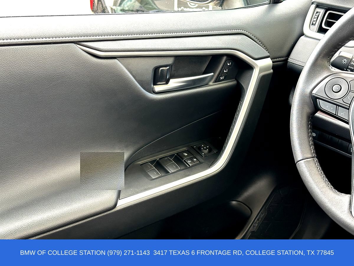 Used 2024 Toyota RAV4 Limited FWD image 25