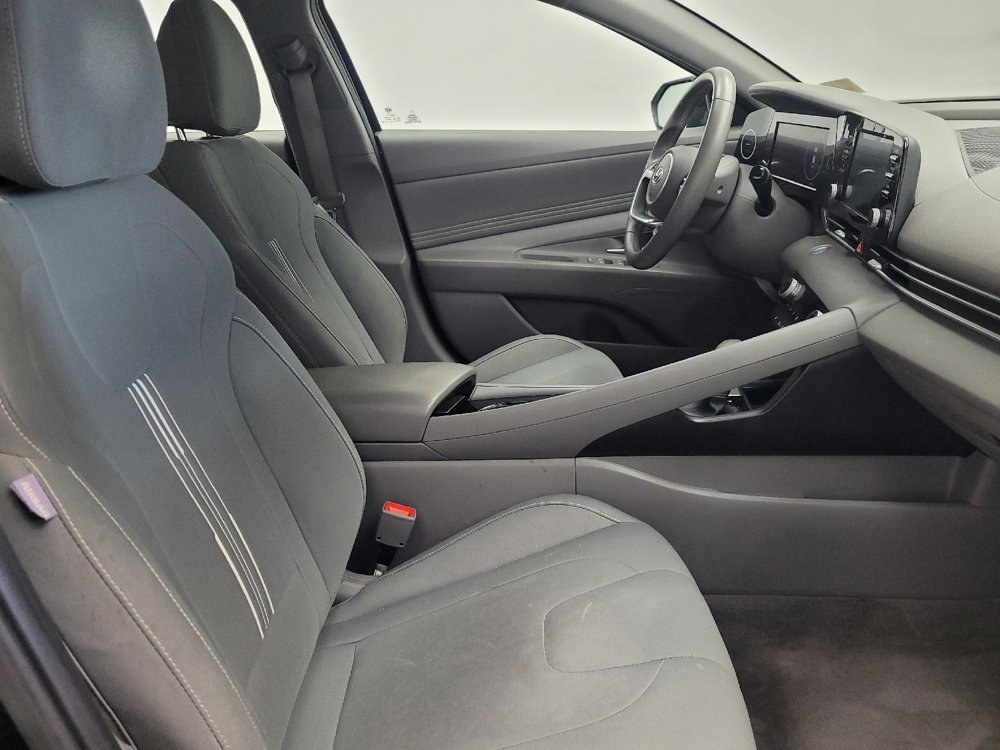 Used 2021 Hyundai Elantra SEL w/ Convenience Package image 21