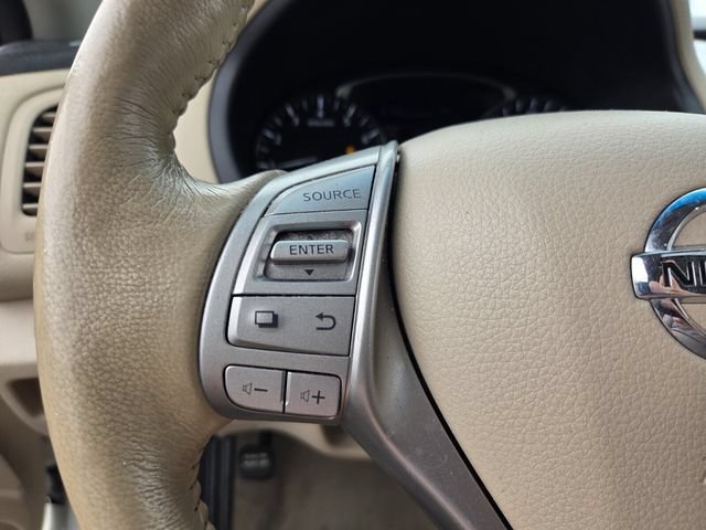 Used 2014 Nissan Altima 2.5 SL w/ Moonroof Package FWD image 25