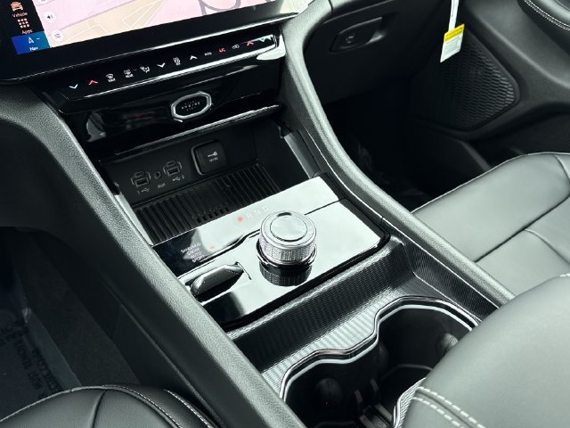 New 2027 Jeep Grand Cherokee L Limited AWD/4WD image 12