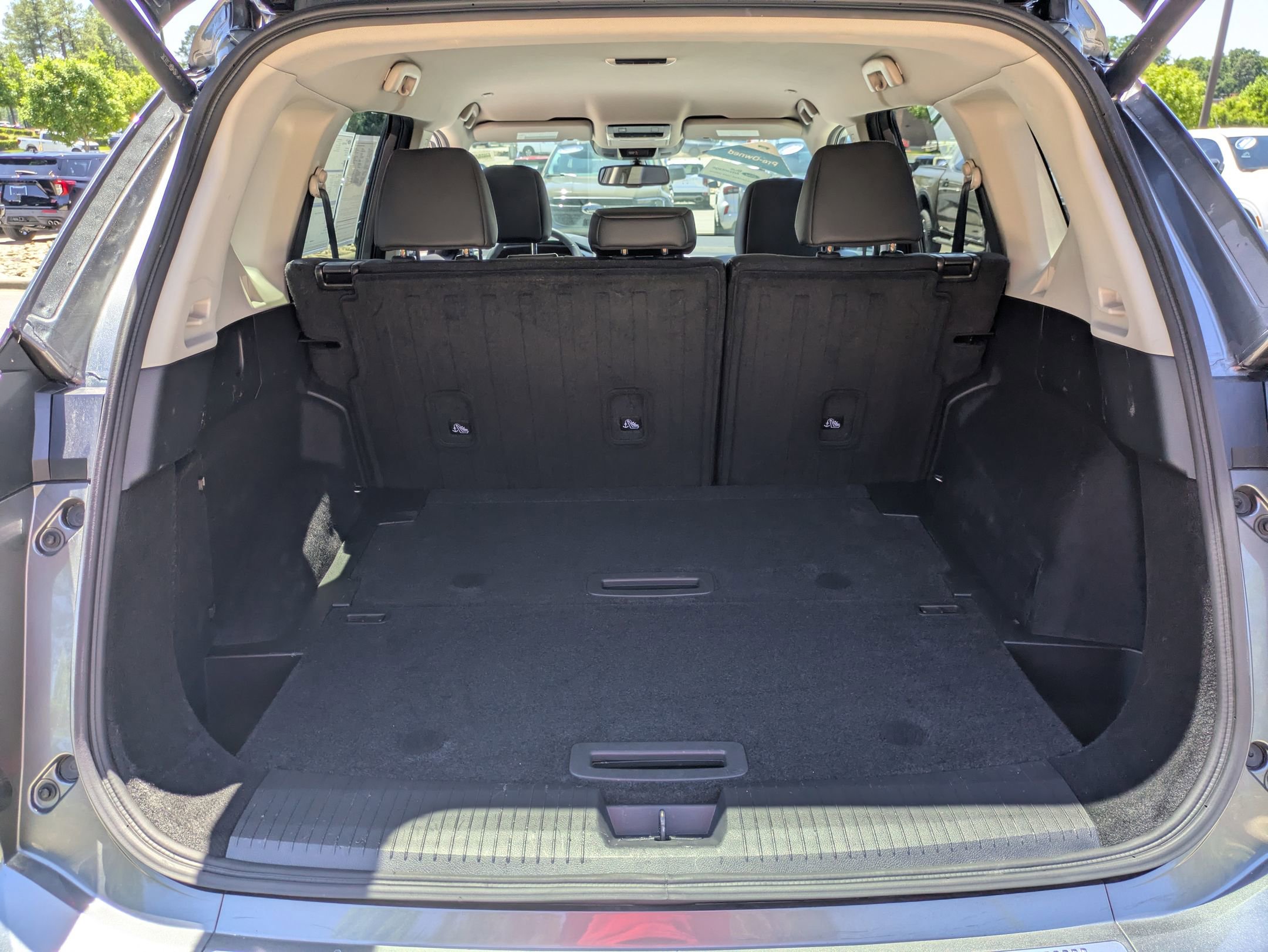 Used 2024 Nissan Rogue SL FWD image 34