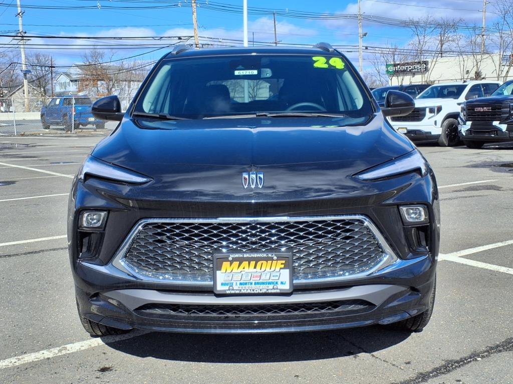 Certified 2024 Buick Encore GX Avenir w/ Avenir Convenience Package image 23