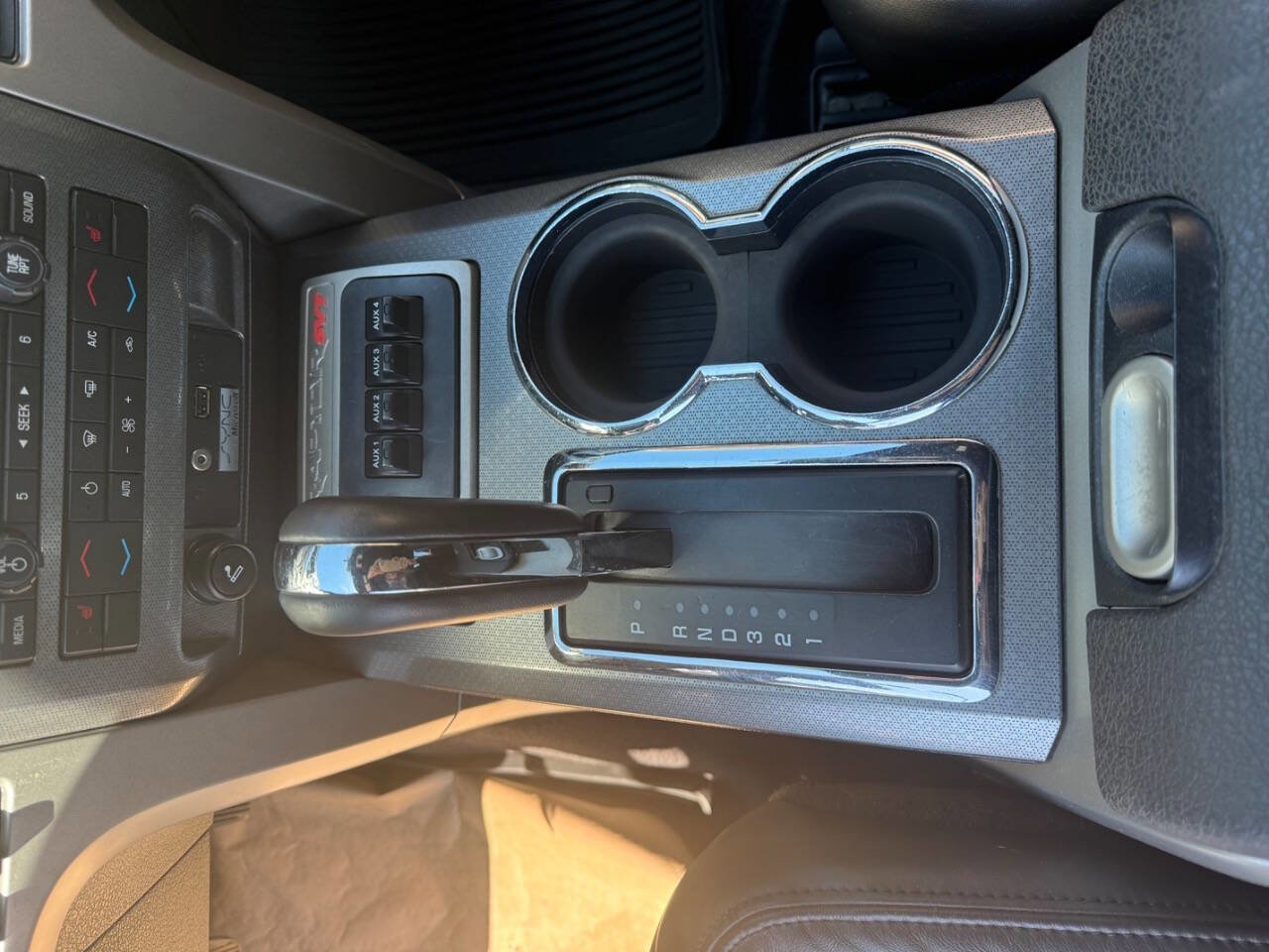 Used 2010 Ford F150 Raptor AWD/4WD image 7