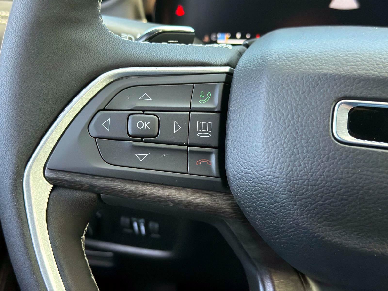 New 2027 Jeep Grand Cherokee L Limited AWD/4WD image 17