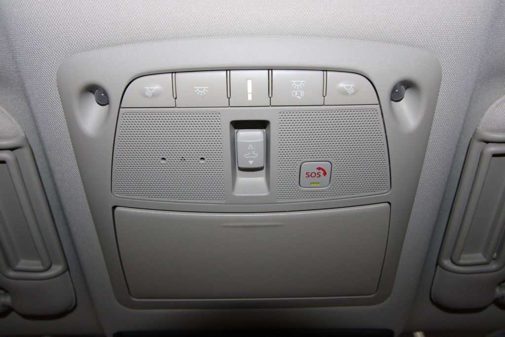 Used 2024 Nissan Armada Platinum w/ Captain's Chairs Package image 23