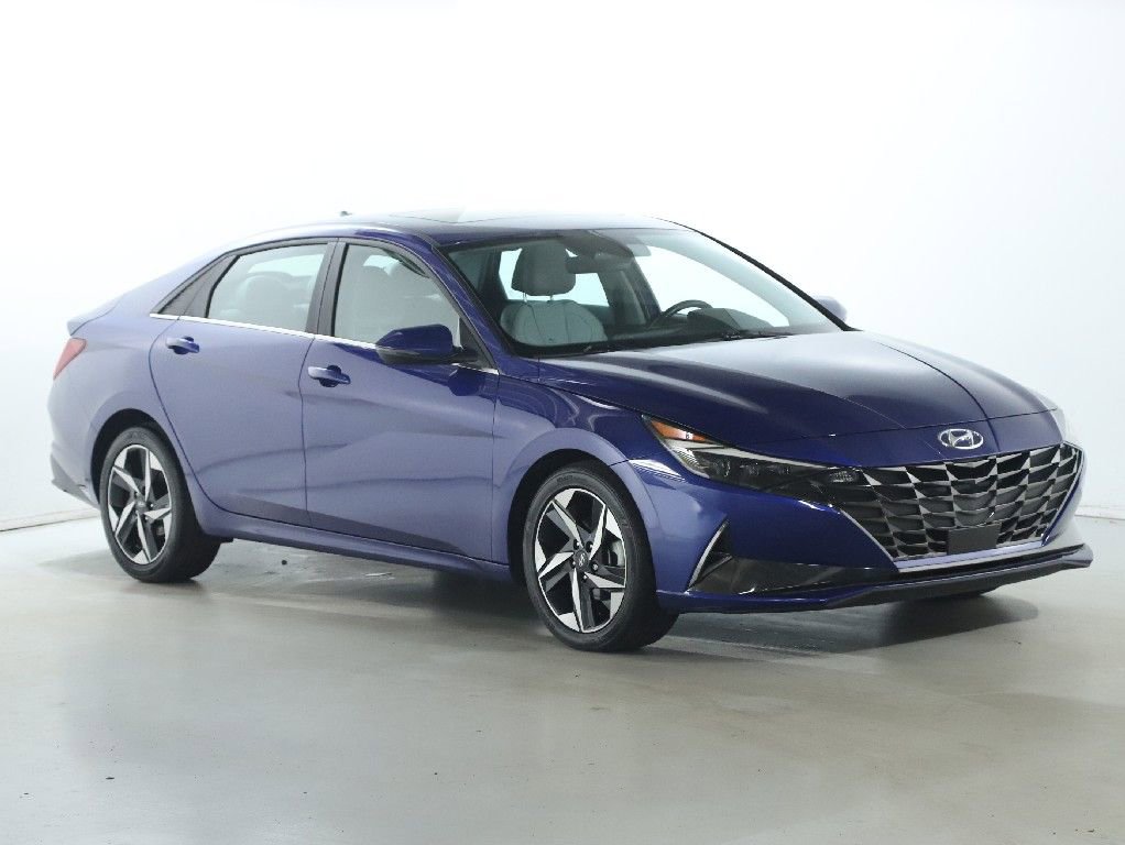 Used 2023 Hyundai Elantra Limited image 9