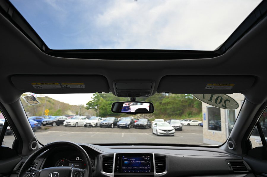 Used 2017 Honda Pilot EX-L image 12