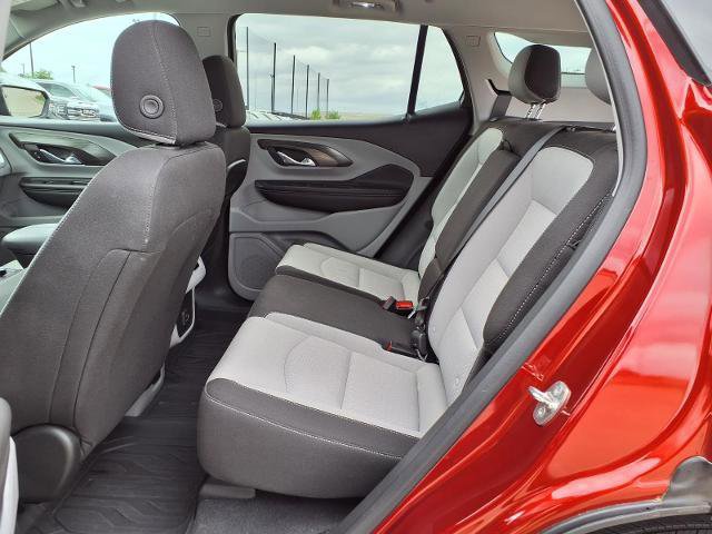 Used 2023 GMC Terrain SLE w/ Driver Convenience Package FWD image 19