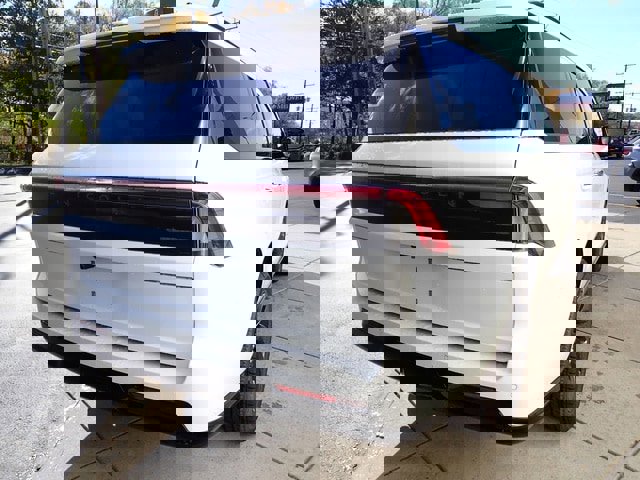 New 2025 Lincoln Navigator Reserve w/ Jet Appearance Package image 6